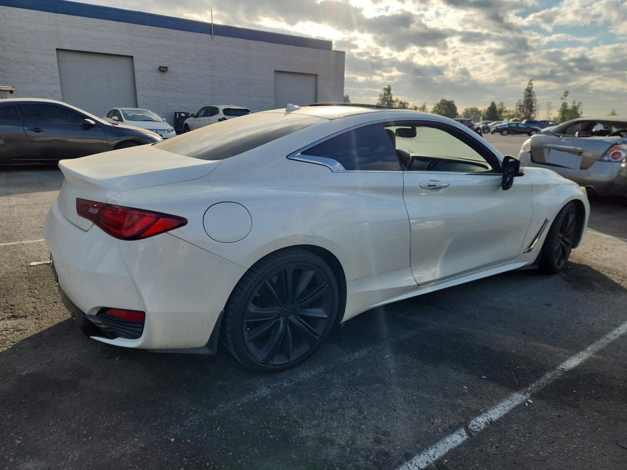 2019 Infiniti Q60 Red Sport 400 - Фото 3