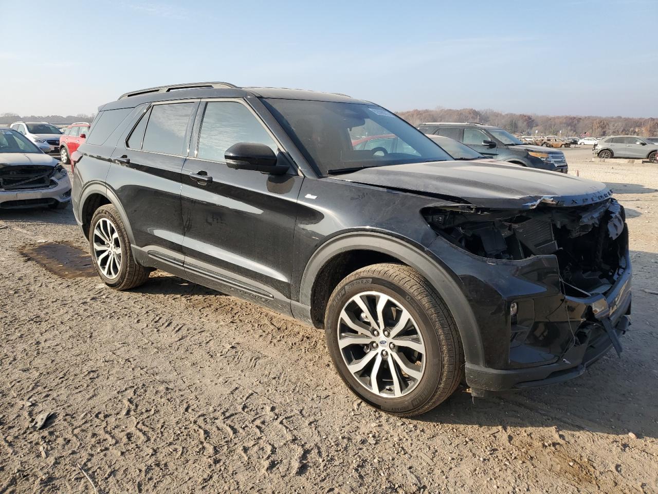 2025 Ford Explorer St-Line - Фото 4