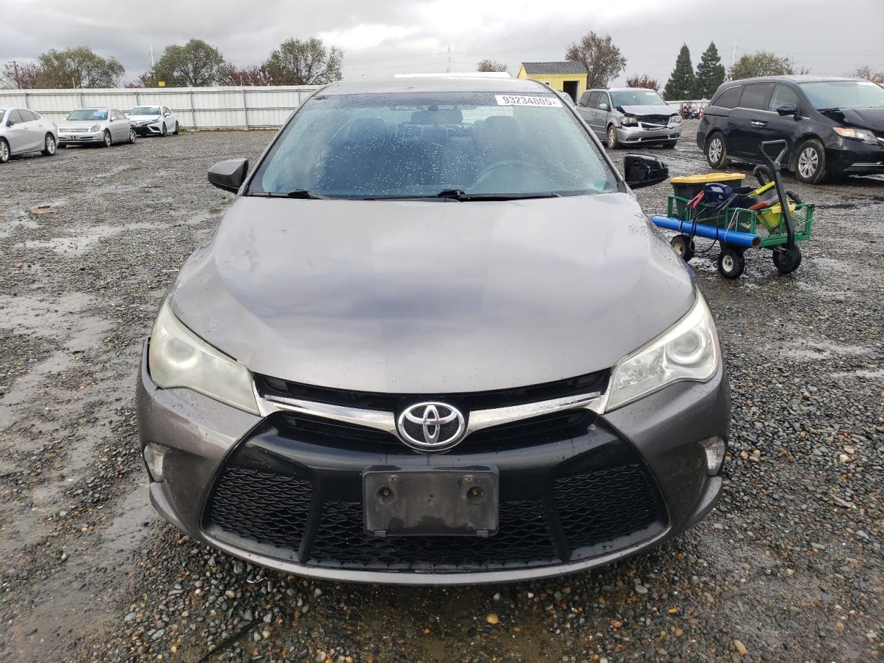 2016 Toyota Camry Le - Фото 5