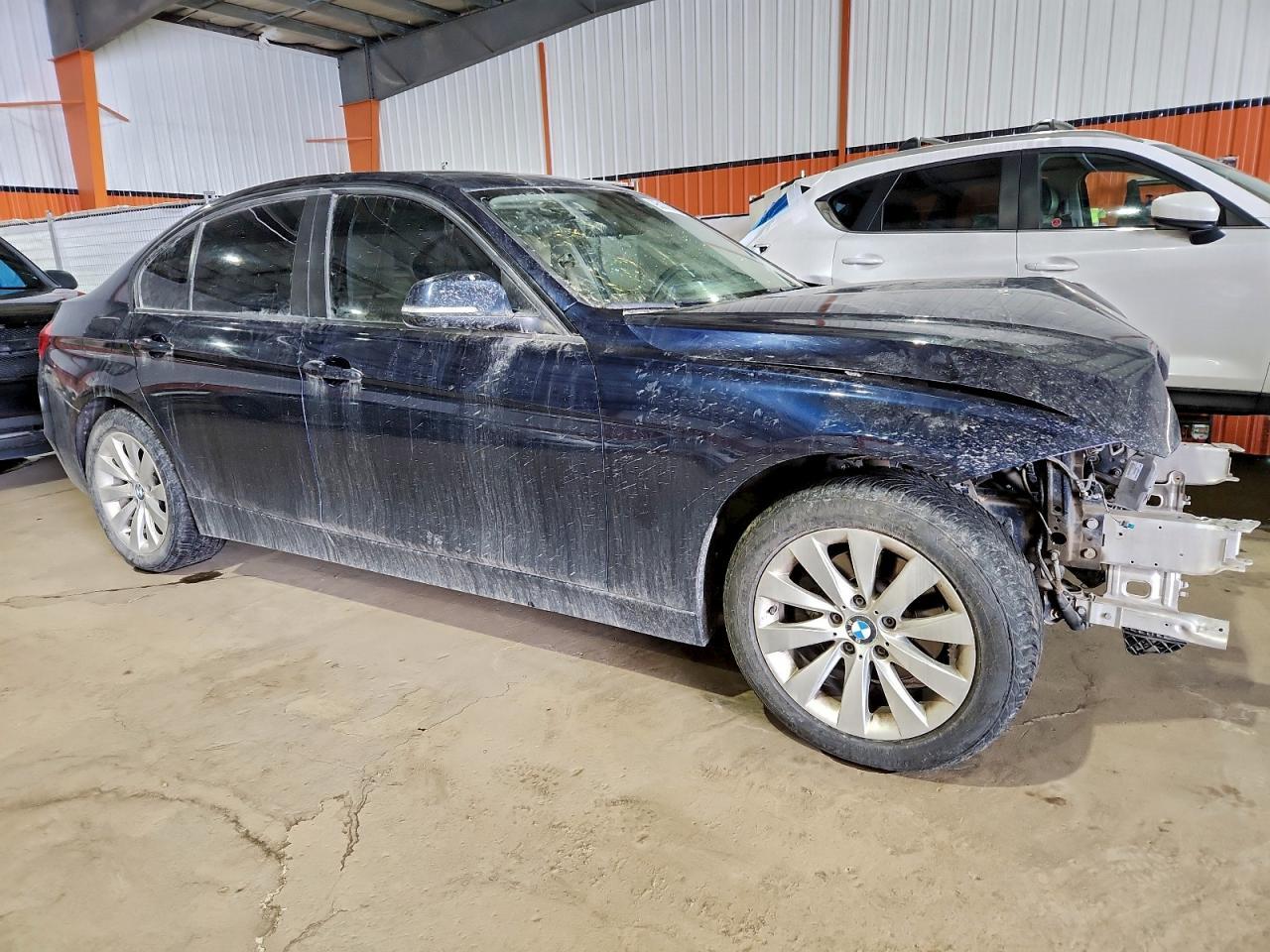 2013 BMW 328 Xi - Image 4