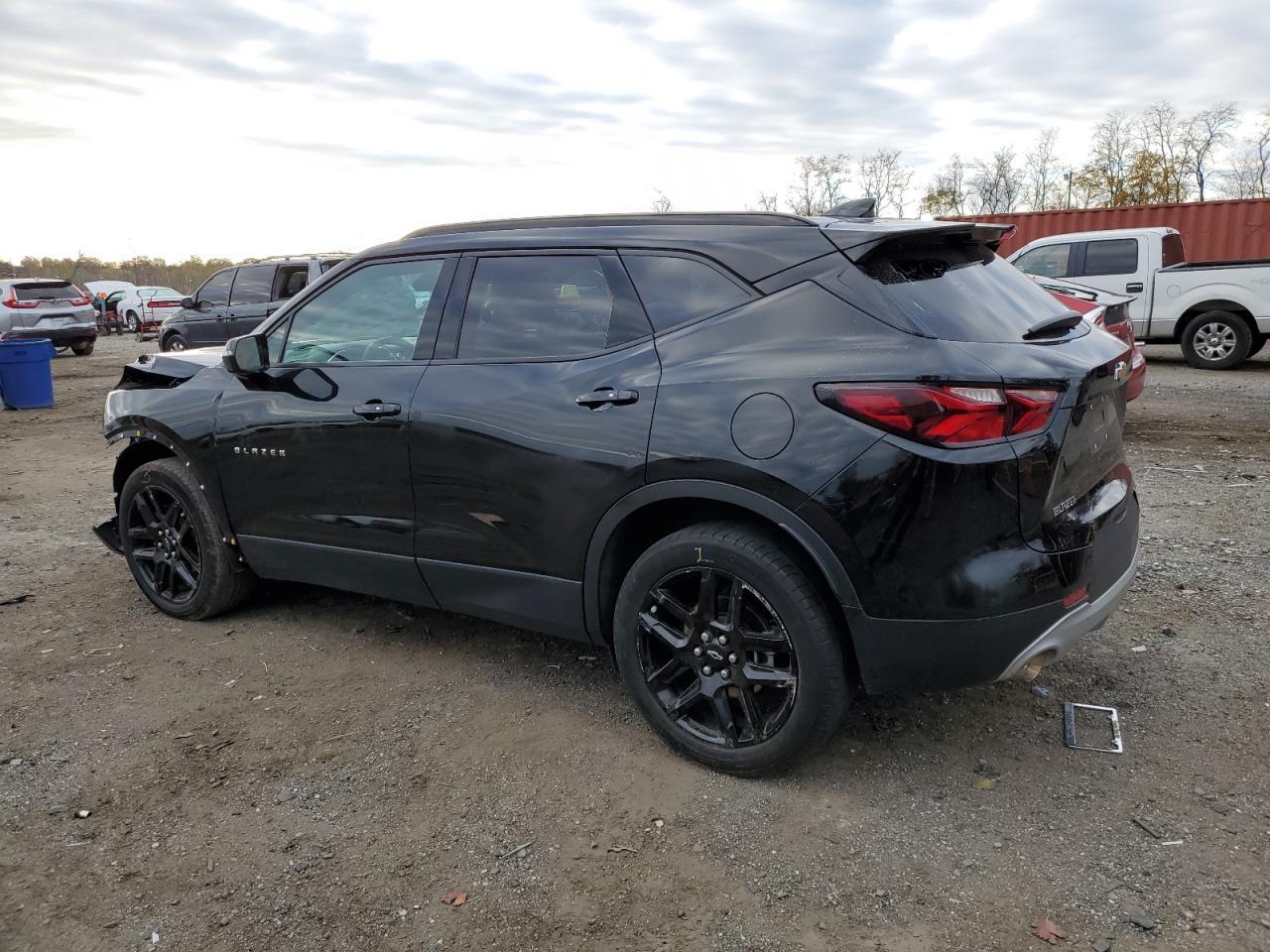 2022 Chevrolet Blazer 2Lt - Фото 2