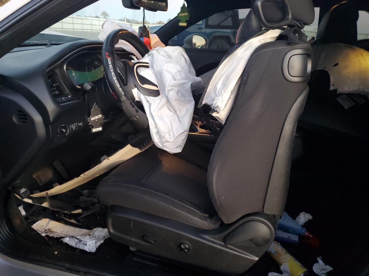 2016 Dodge Challenger Sxt - Image 7