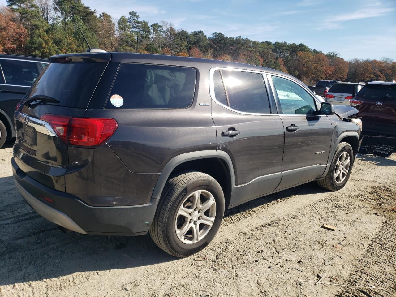 2017 GMC Acadia Sle - Image 3