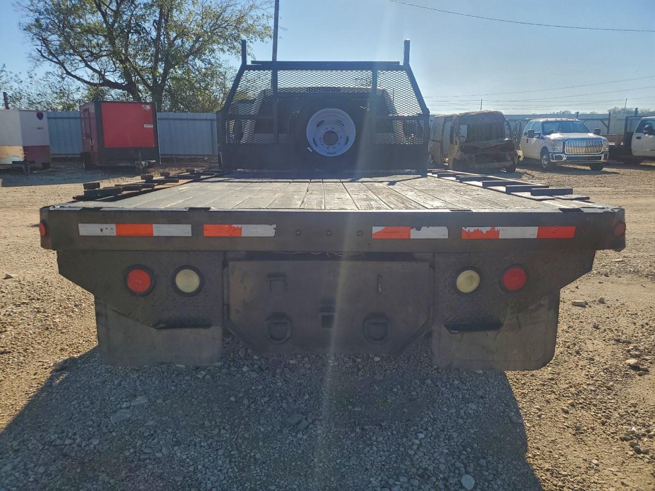 2012 Dodge Ram 5500 Crew Cab Flatbed Truck - Image 6