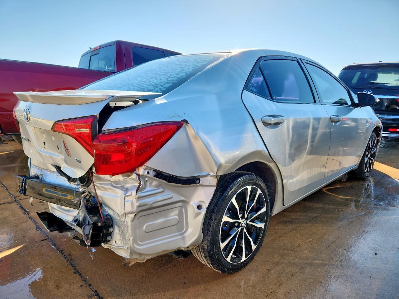 2019 Toyota Corolla Se - Image 3