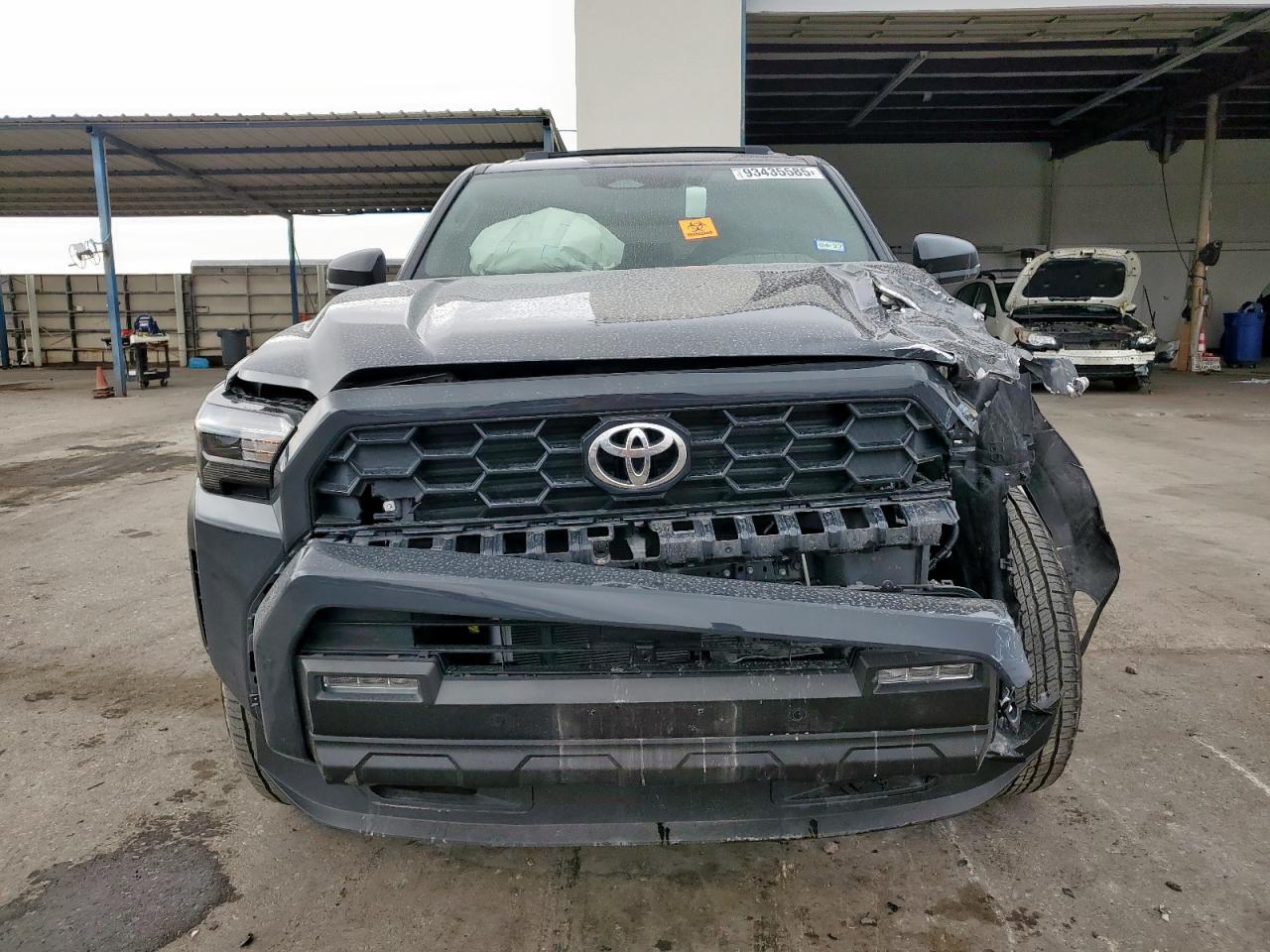 2025 Toyota 4Runner Limited - Фото 5