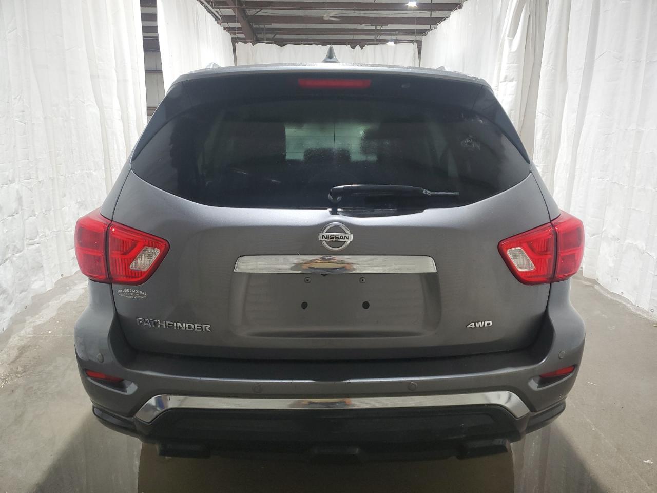 2019 Nissan Pathfinder S - Фото 6