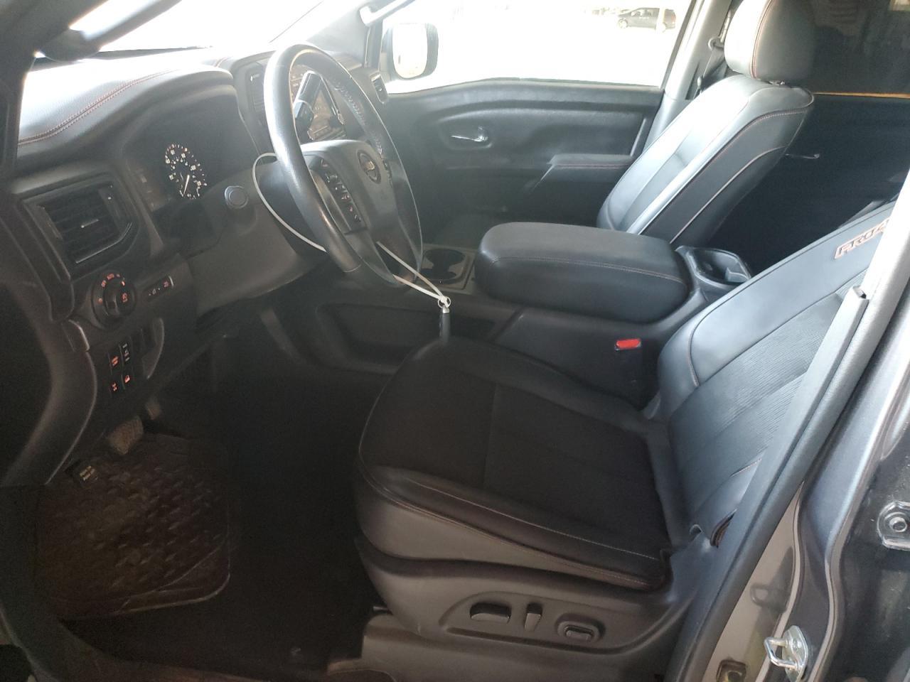 2024 Nissan Titan Pro-4X - Image 7