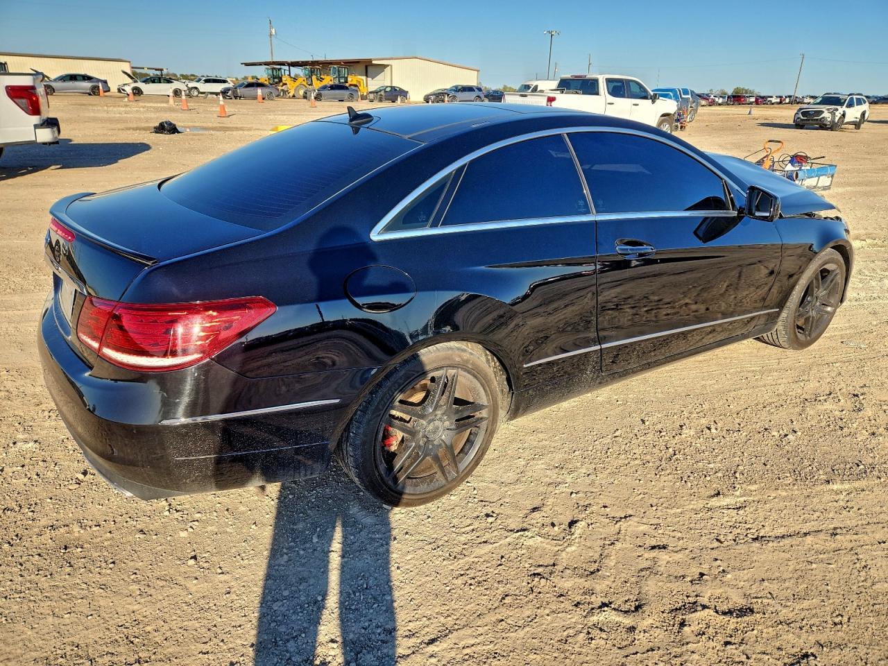 2014 Mercedes-Benz E 350 - Image 3