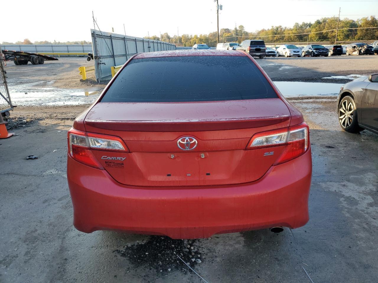 2012 Toyota Camry Base - Фото 6