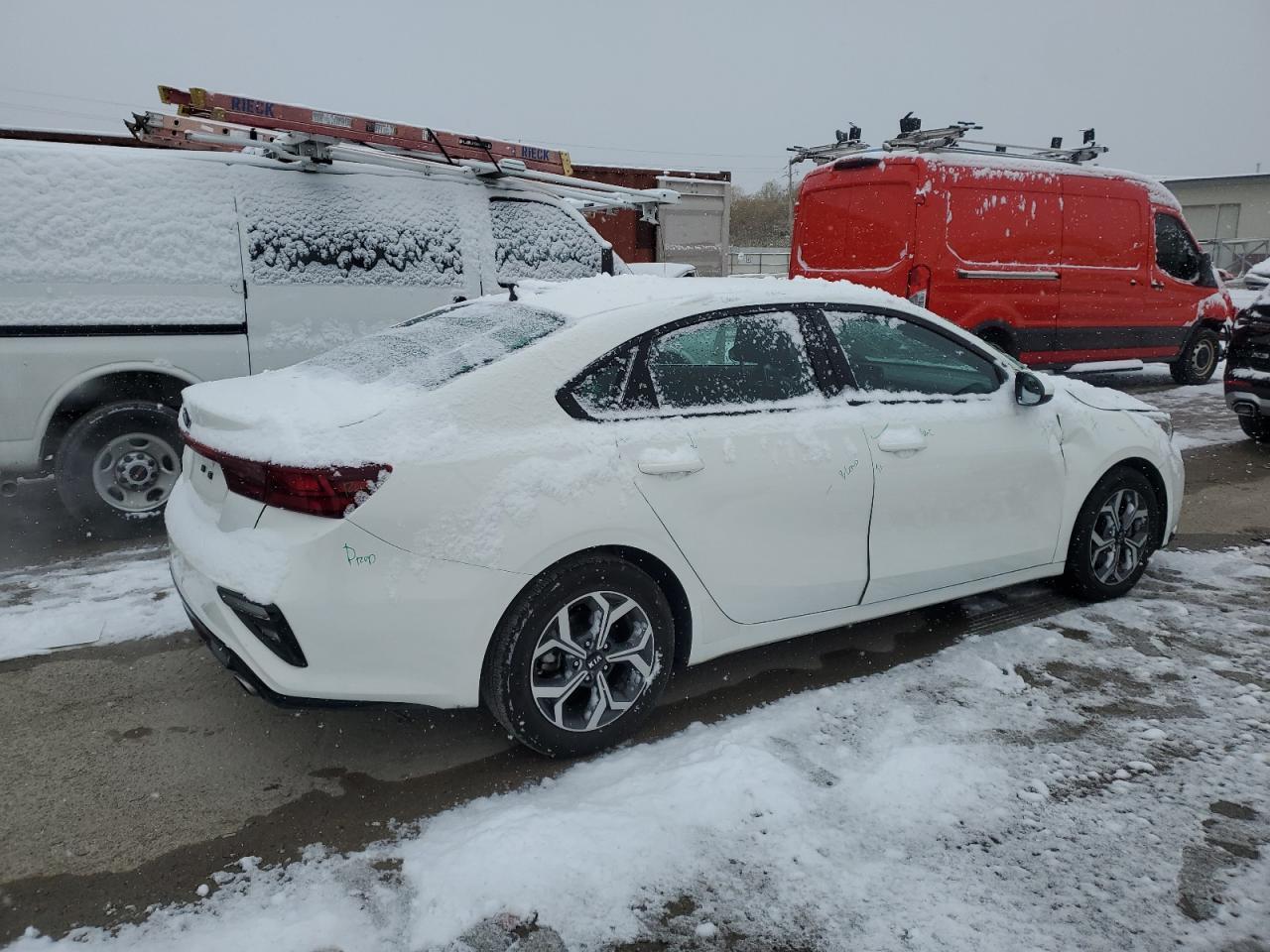 2021 Kia Forte Fe - Image 3