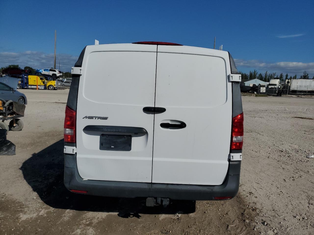 2018 Mercedes-Benz Metris - Фото 6