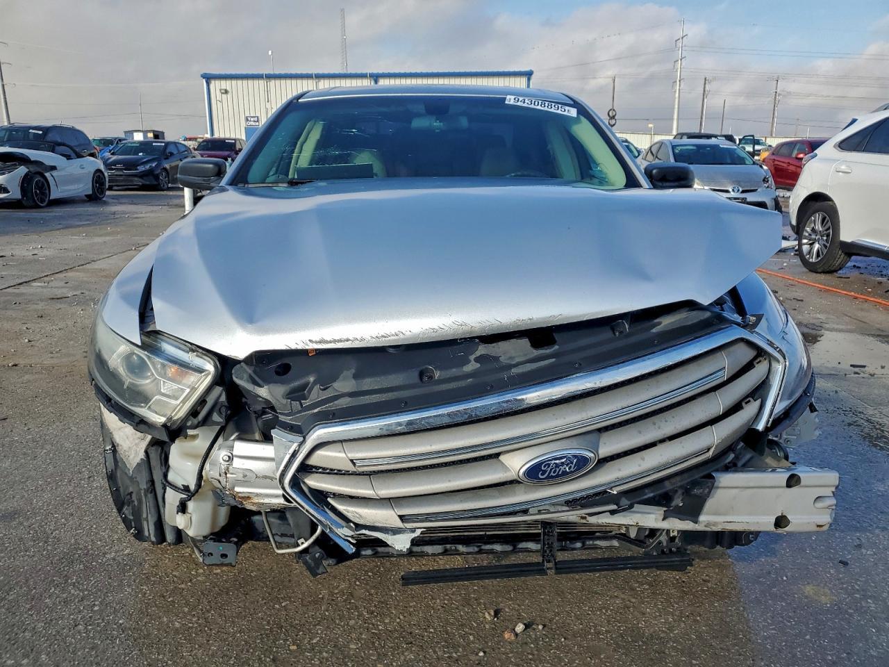 2013 Ford Taurus Se - Image 5