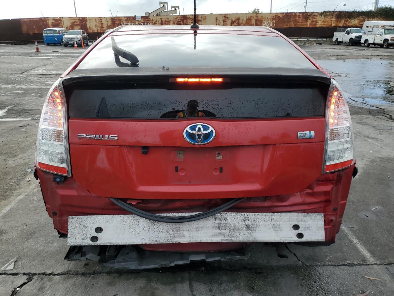 2010 Toyota Prius - Фото 6