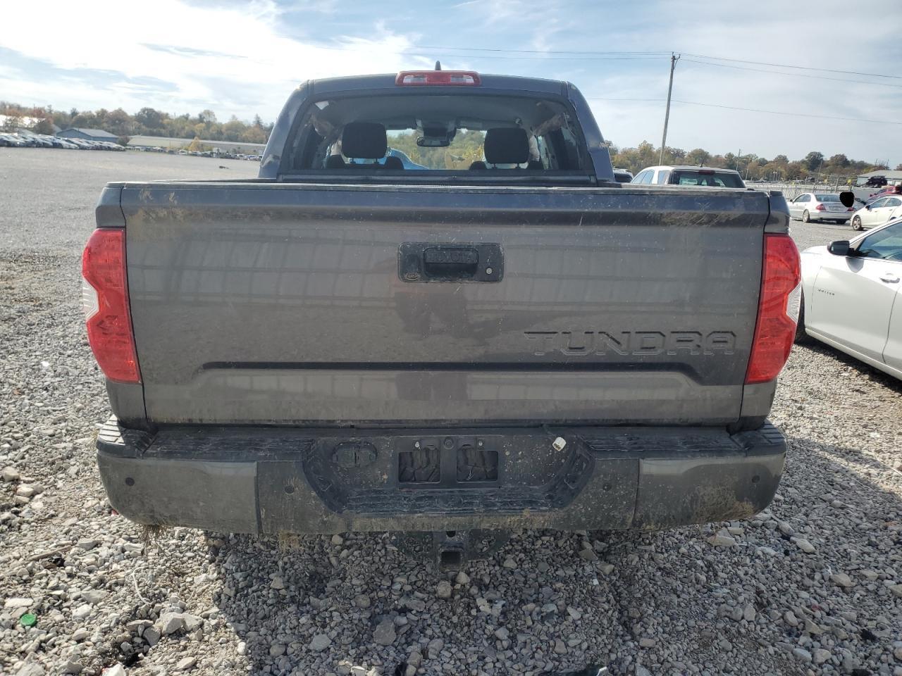 2020 Toyota Tundra Crewmax Sr5 - Фото 6