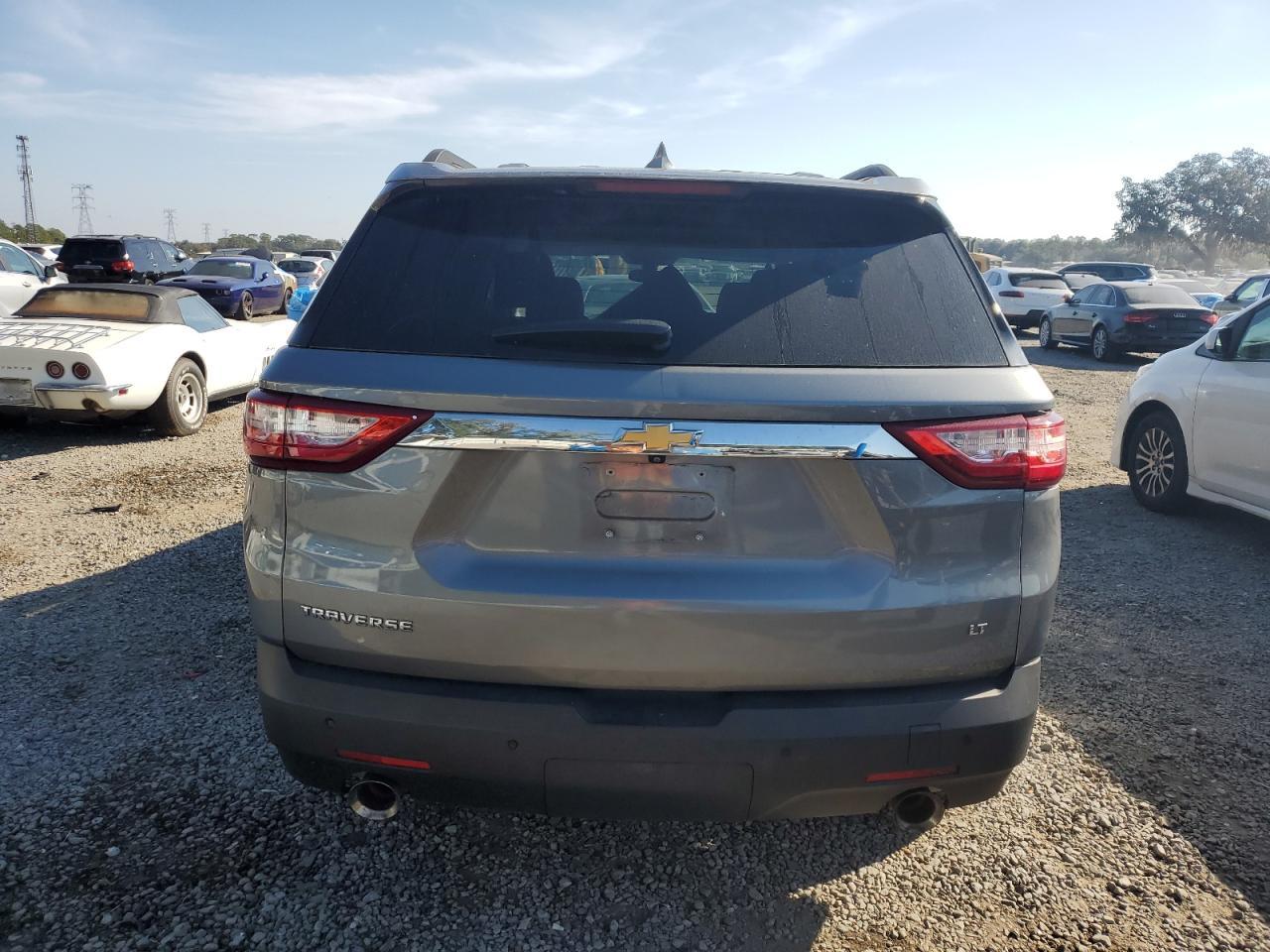 2020 Chevrolet Traverse Lt - Image 6