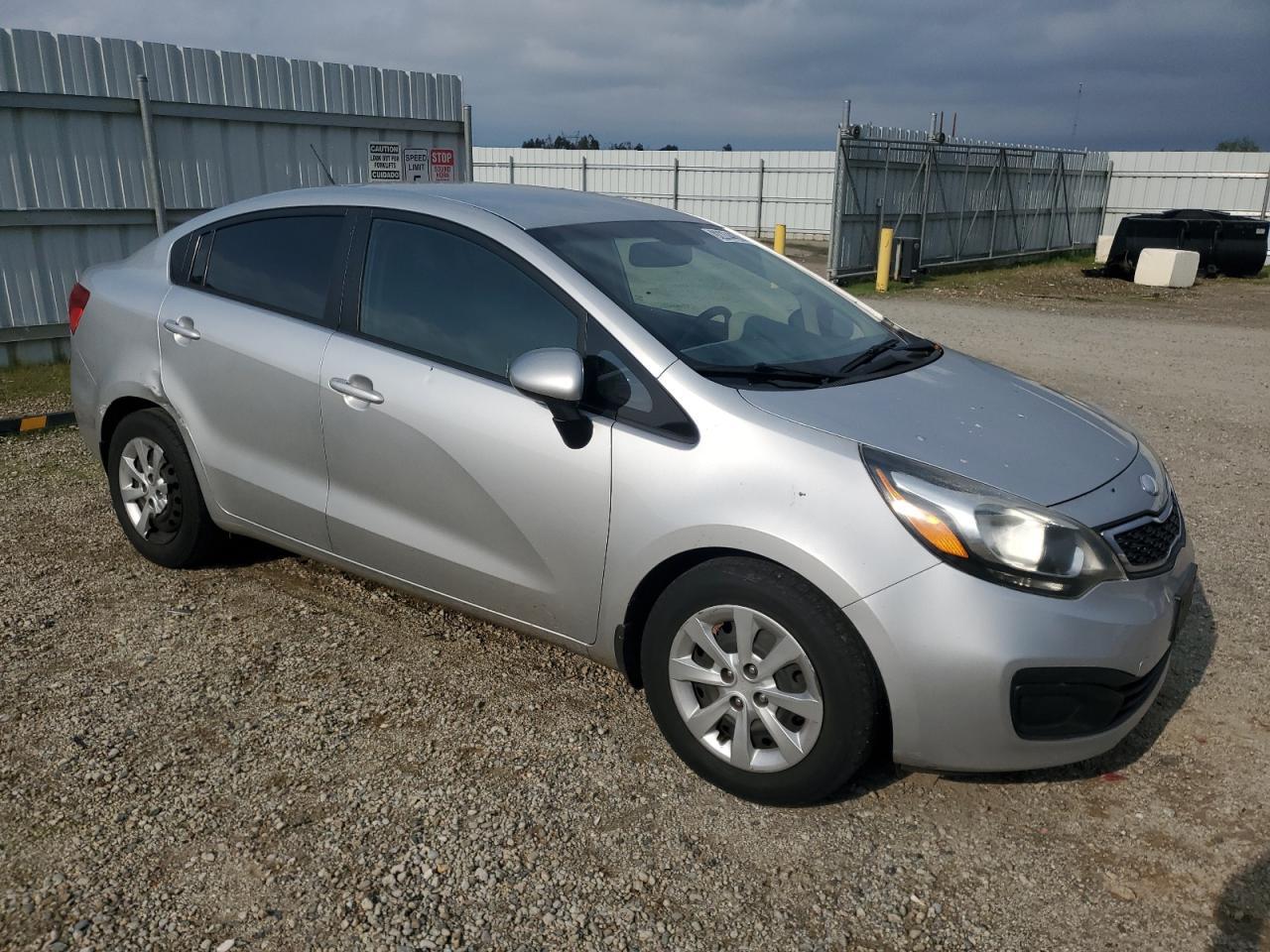 2013 Kia Rio Ex - Image 4