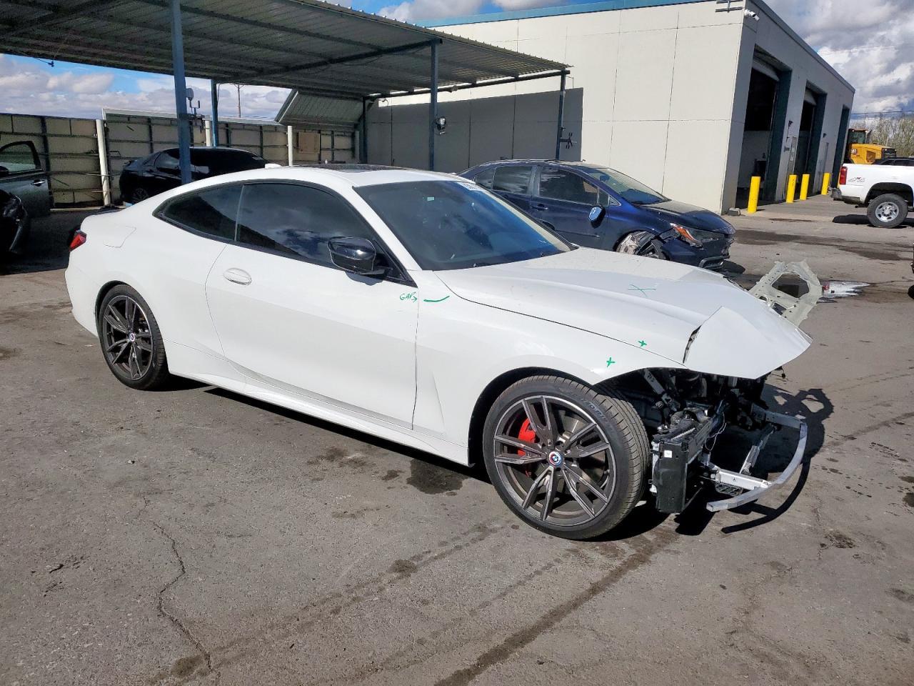 2023 BMW Motorrad M440I - Image 4