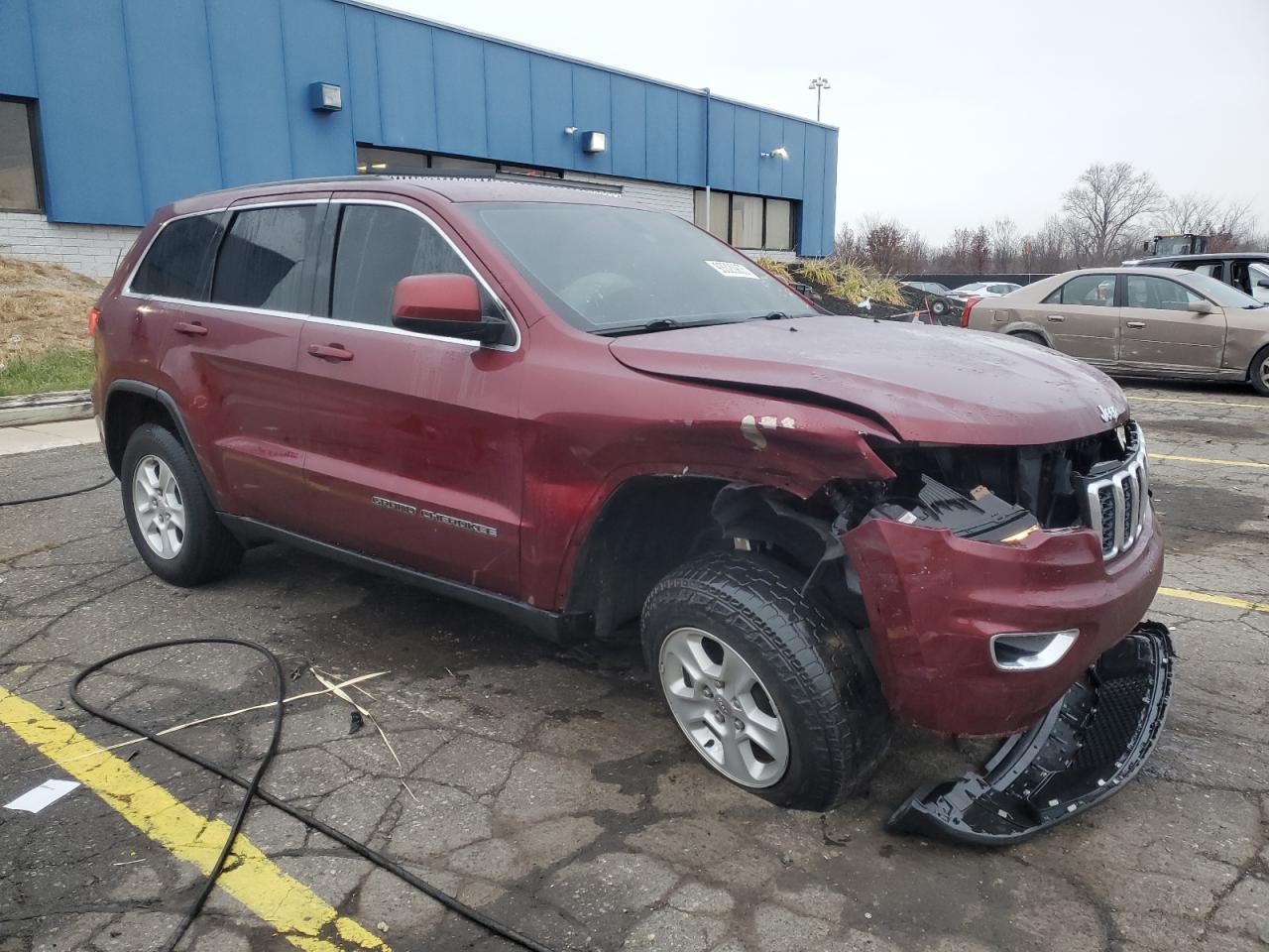 2017 Jeep Grand Cherokee Laredo - Image 4