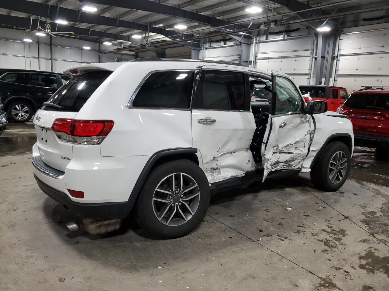 2021 Jeep Grand Cherokee Limited - Image 3