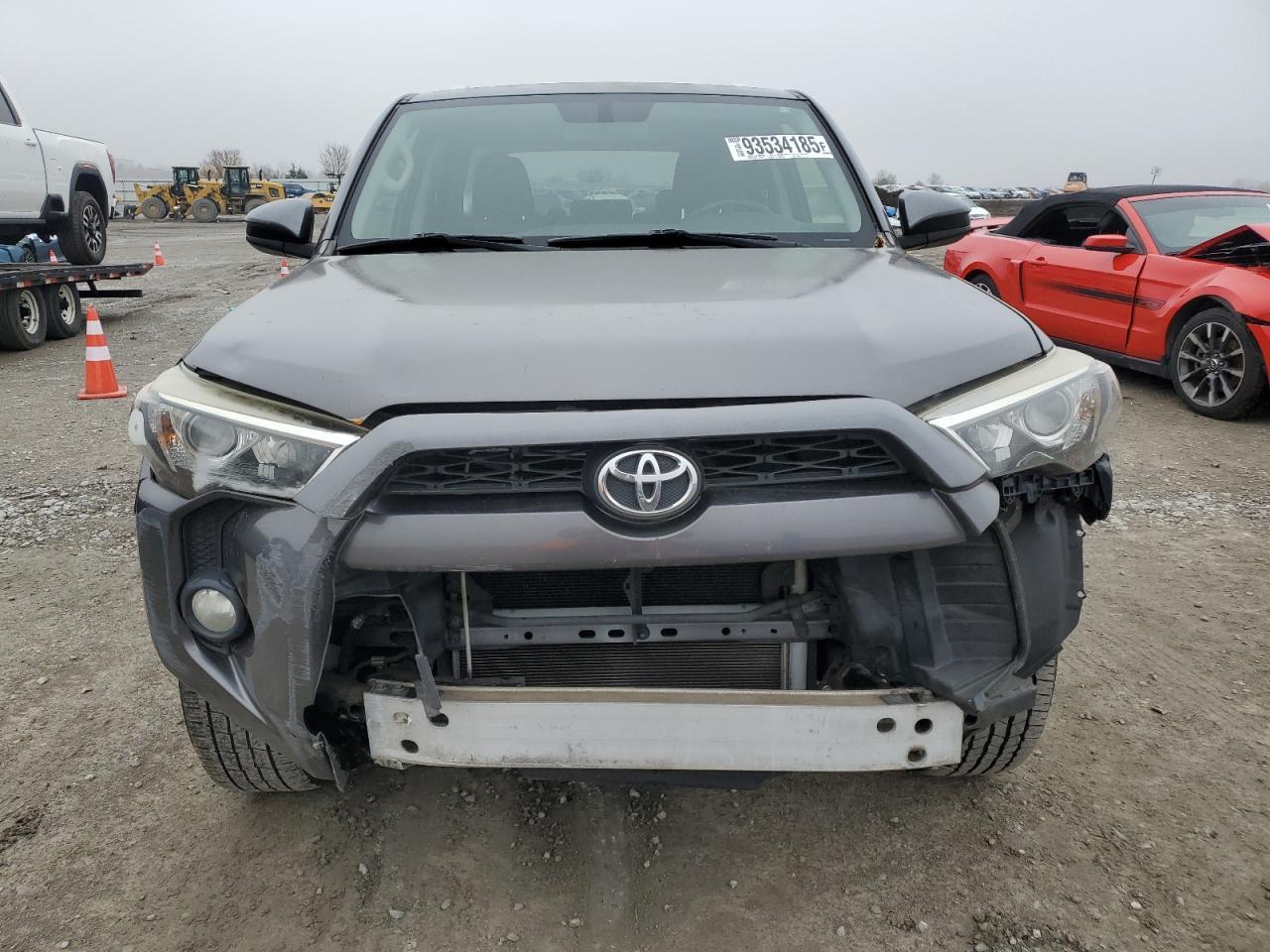 2016 Toyota 4Runner Sr5 - Image 5