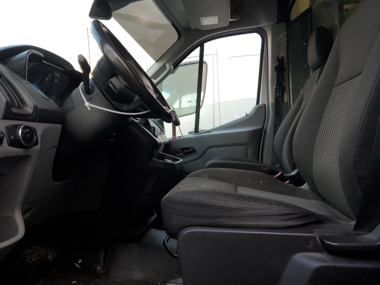 2017 Ford Transit Delivery Van - Image 7