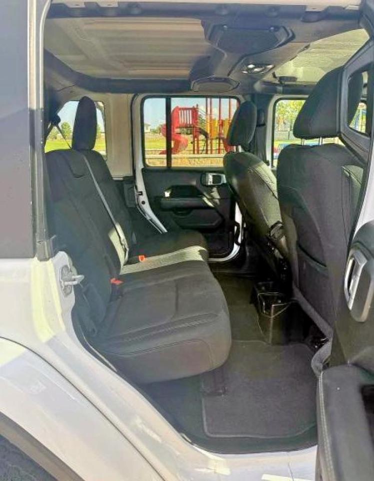 2020 Jeep Wrangler Unlimited Sahara - Фото 6