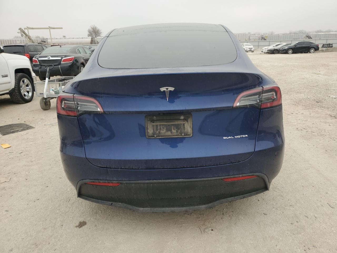 2023 Tesla Model Y - Image 6