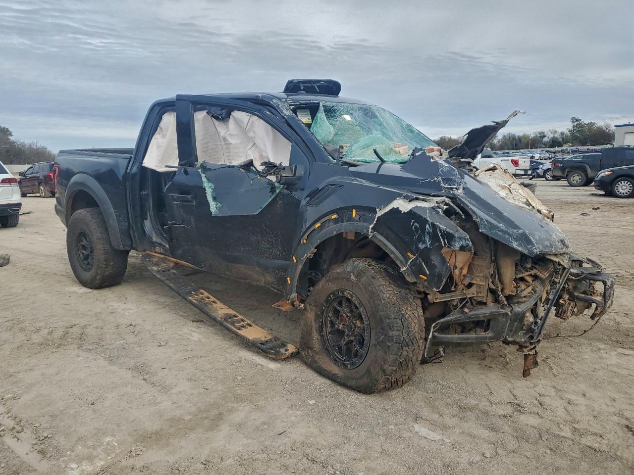 2018 Ford F150 Raptor - Фото 4