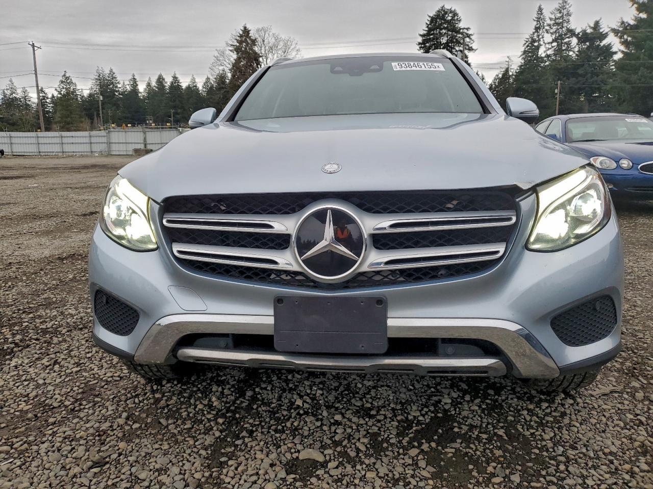 2017 Mercedes-Benz Glc 300 4Matic - Image 5