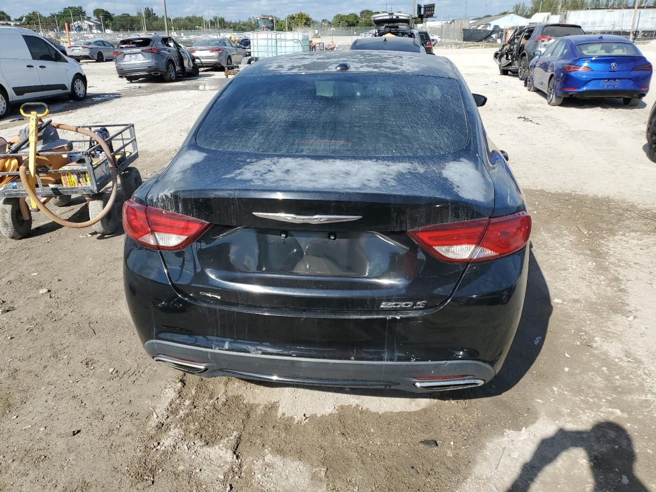 2015 Chrysler 200 S - Фото 6