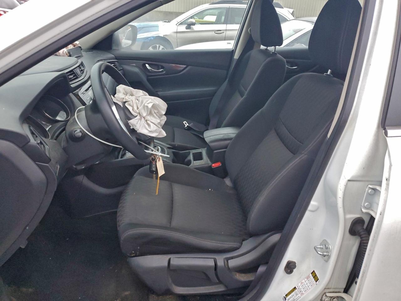 2017 Nissan Rogue S - Image 7