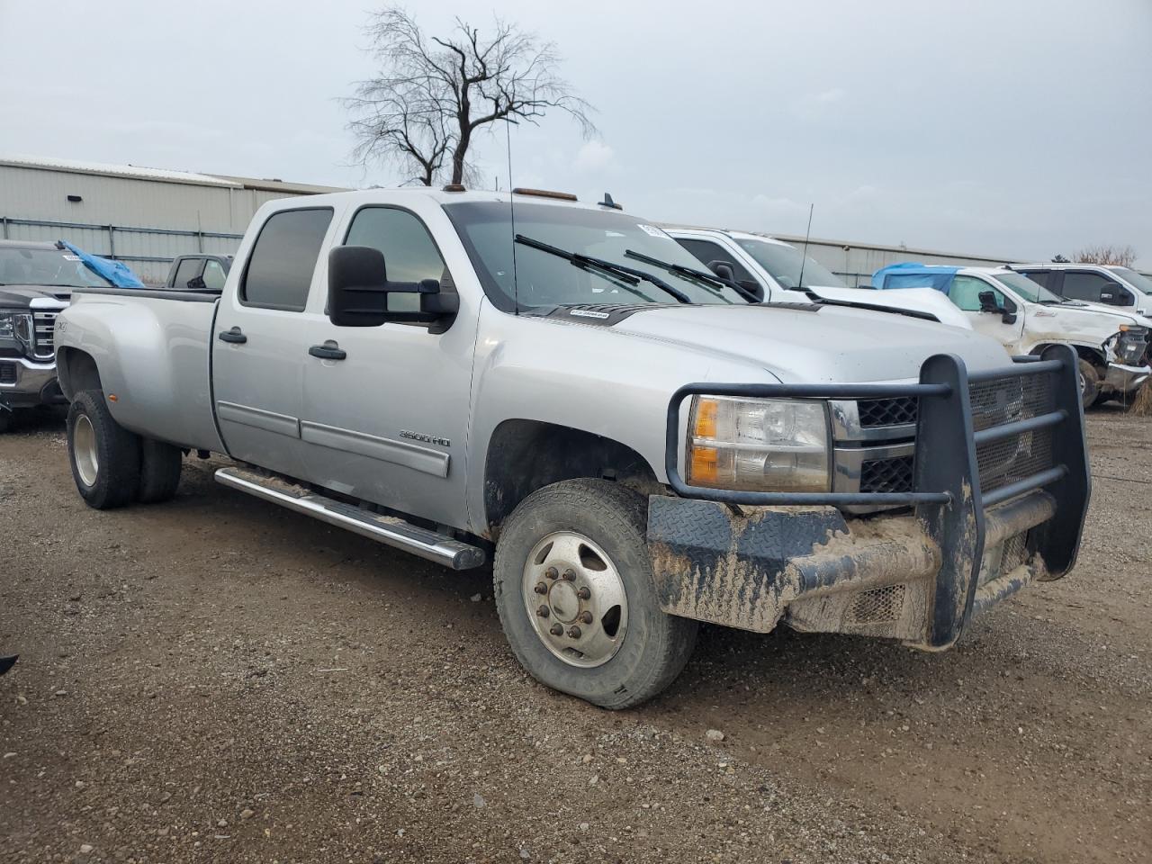 2014 Chevrolet Silverado K3500 Lt - Image 4