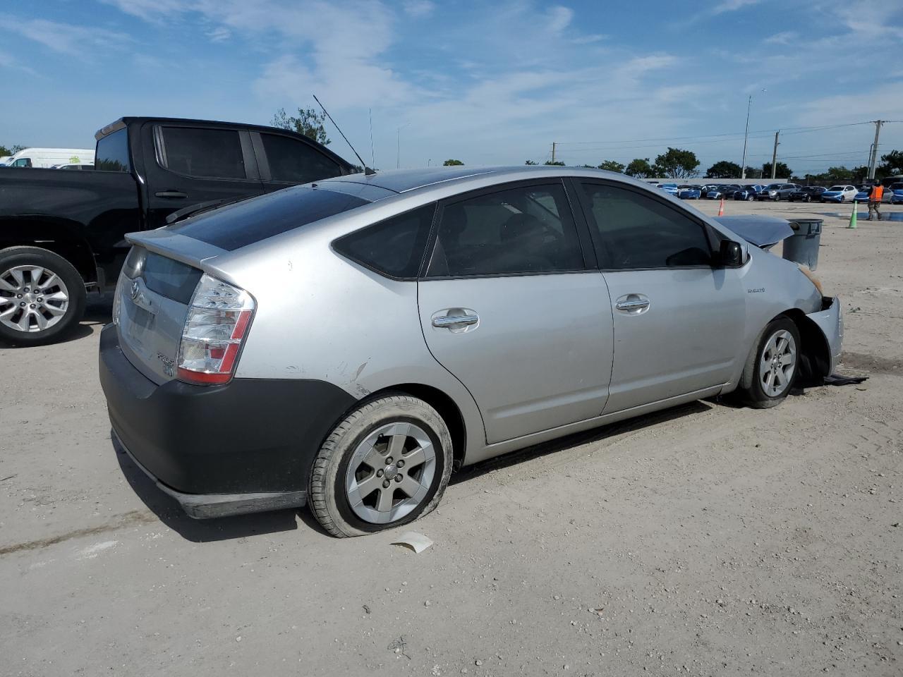 2008 Toyota Prius - Фото 3