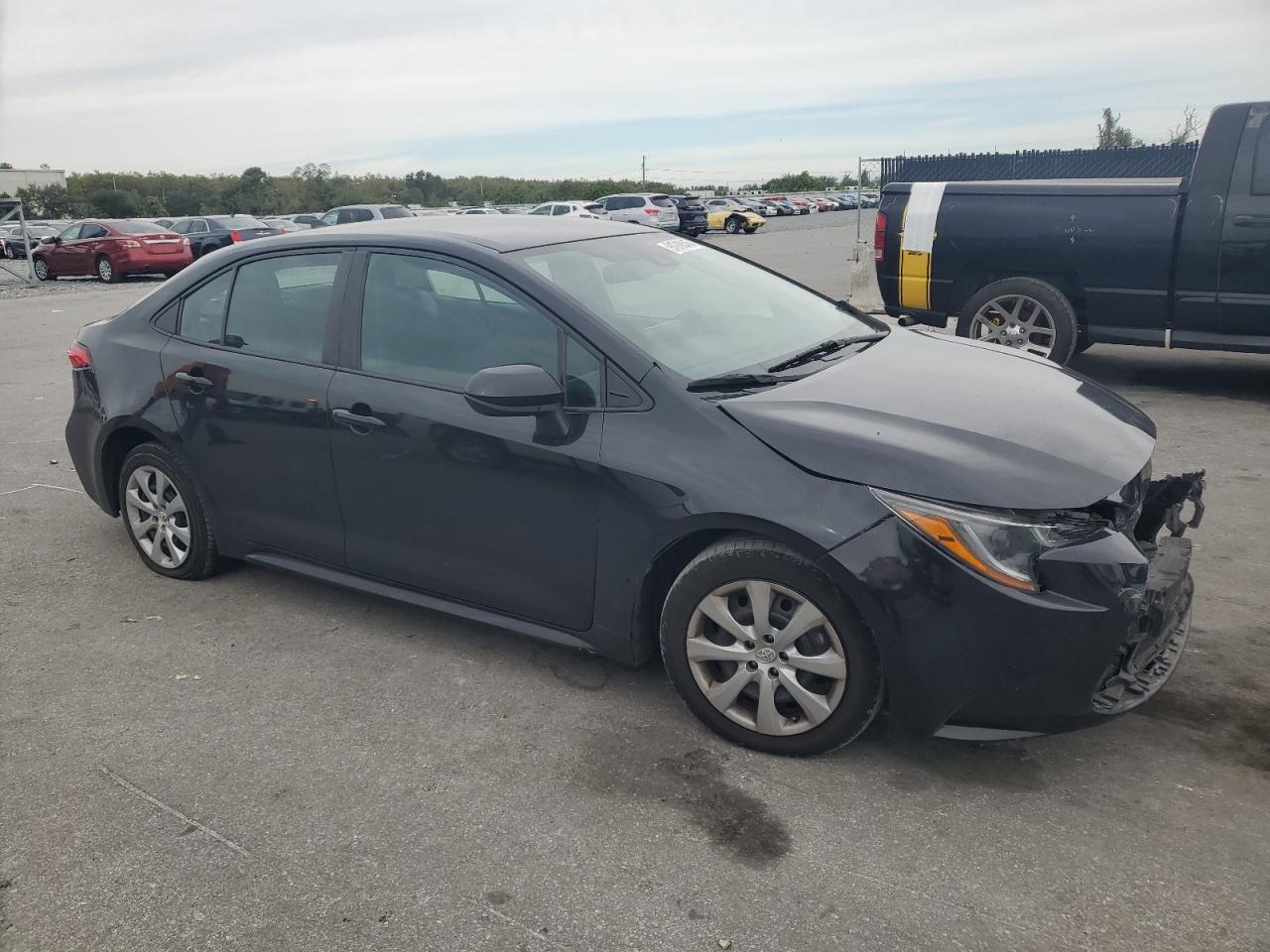 2022 Toyota Corolla Le - Фото 4