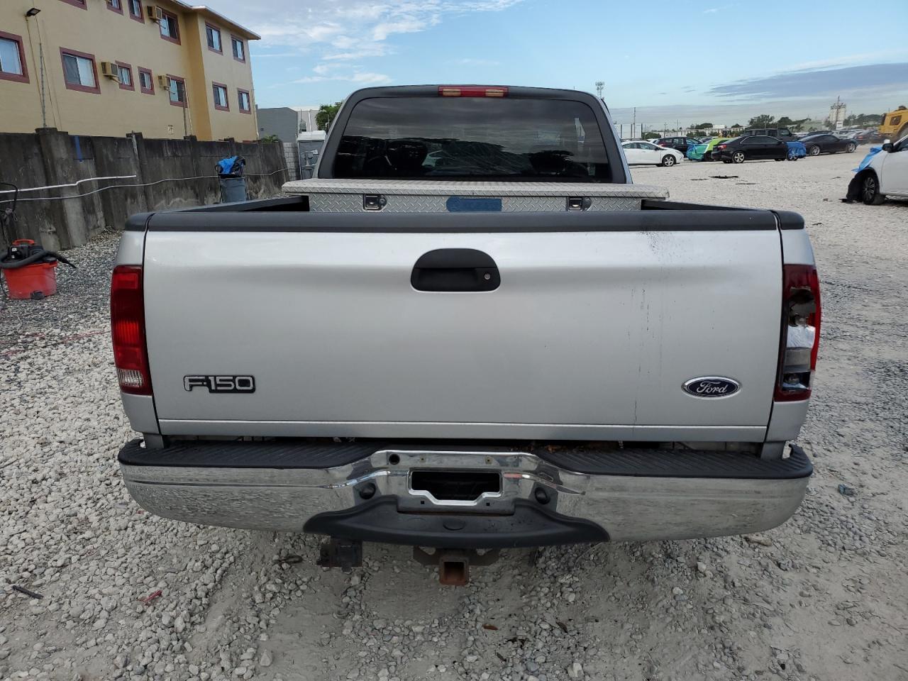 2002 Ford F150 - Фото 6