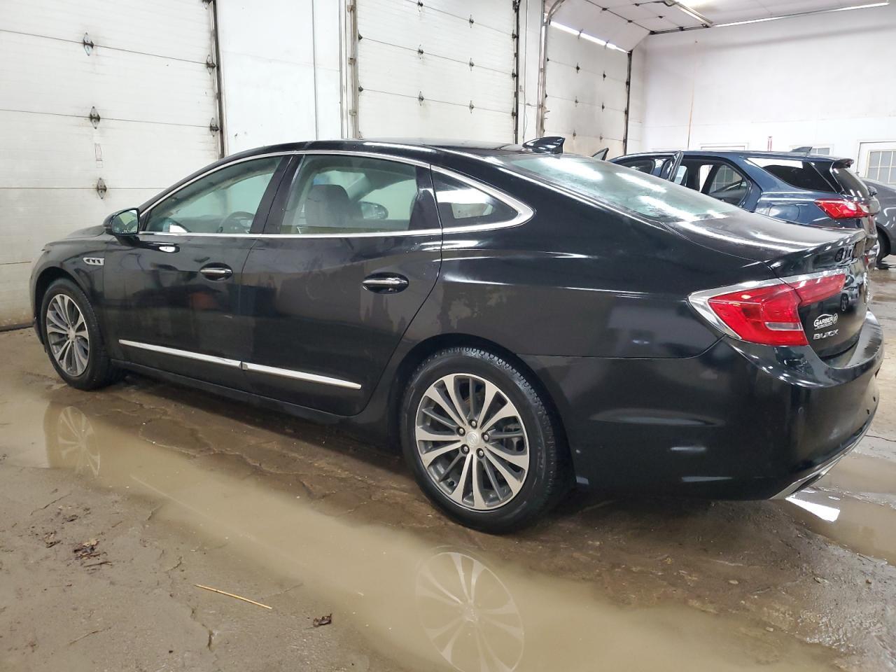 2017 Buick Lacrosse Essence - Фото 2