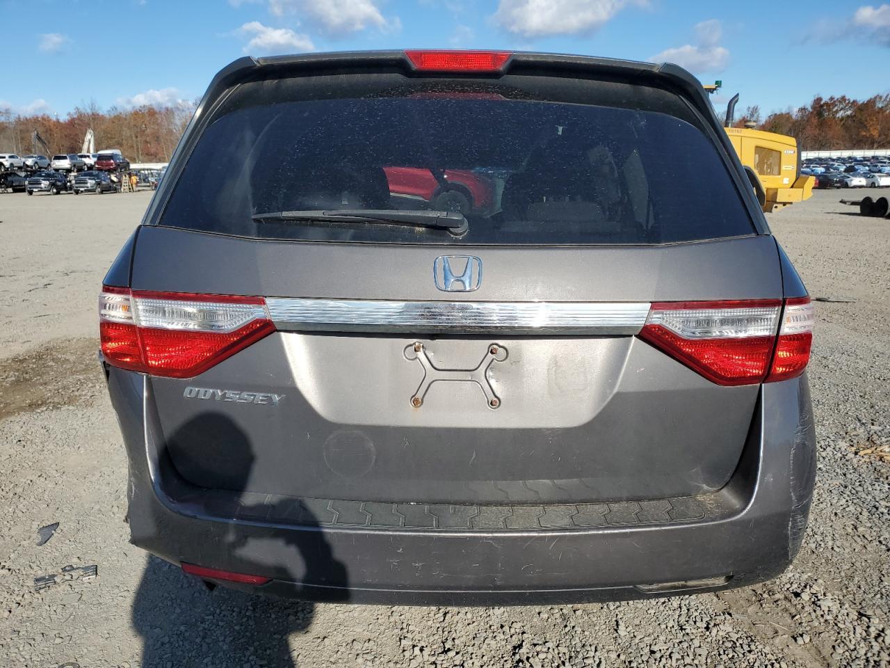 2012 Honda Odyssey Ex - Image 6