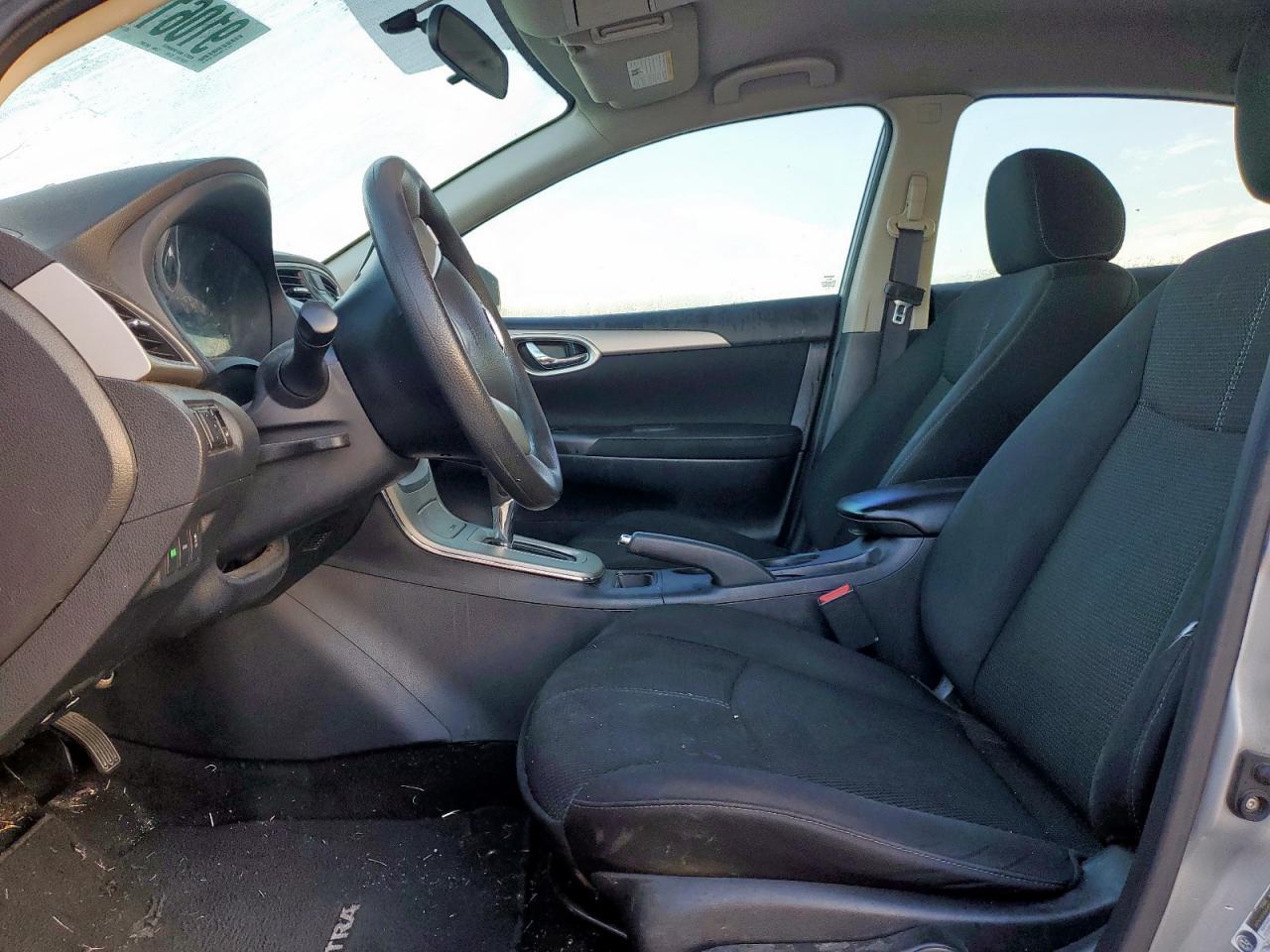 2014 Nissan Sentra S - Image 7