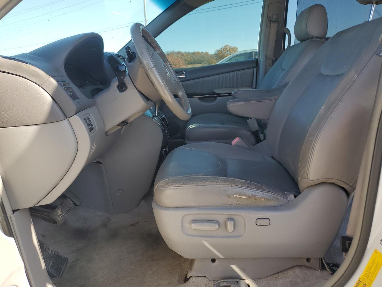2008 Toyota Sienna Xle - Фото 7