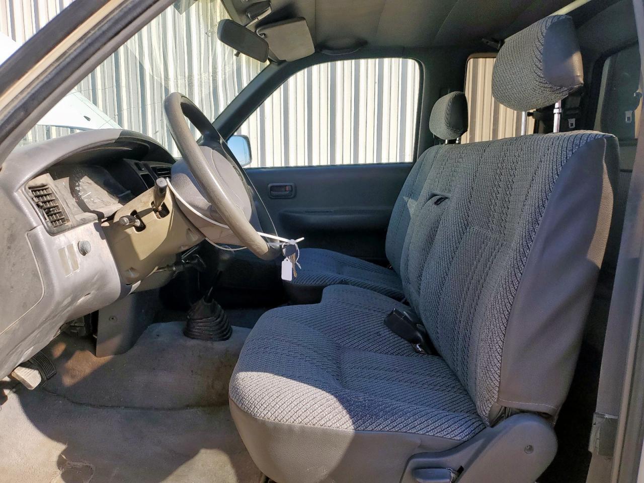 1995 Toyota T100 Xtracab - Image 7