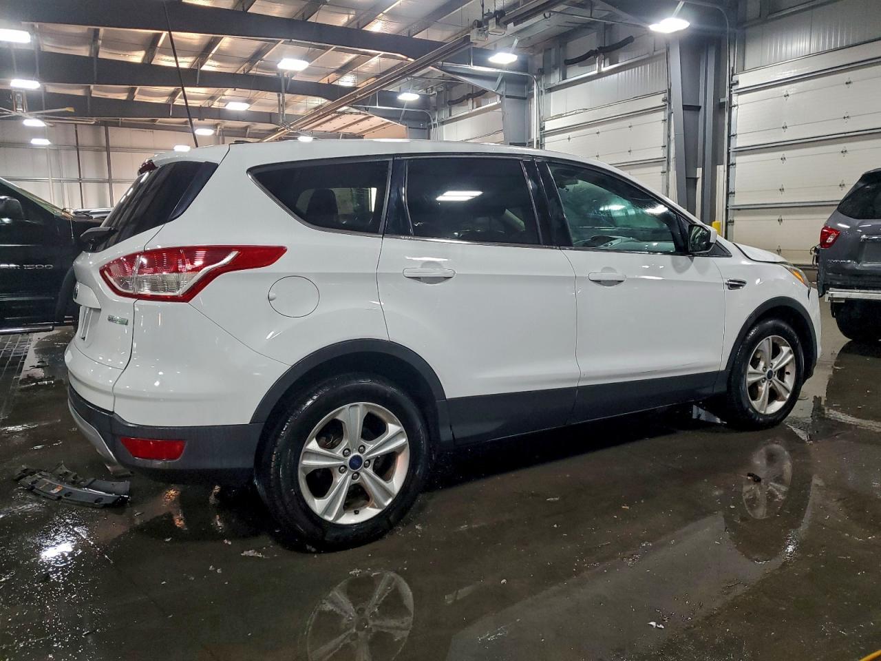 2016 Ford Escape Se - Image 3