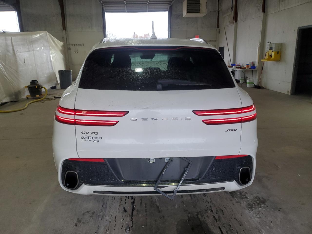 2023 Genesis Gv70 Base - Фото 6