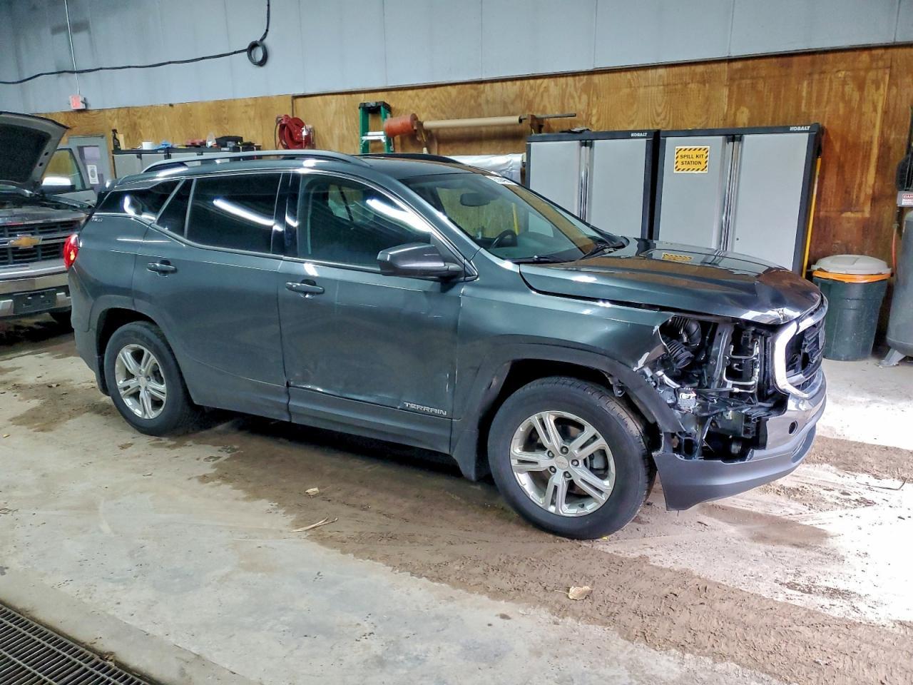 2020 GMC Terrain Sle - Image 4