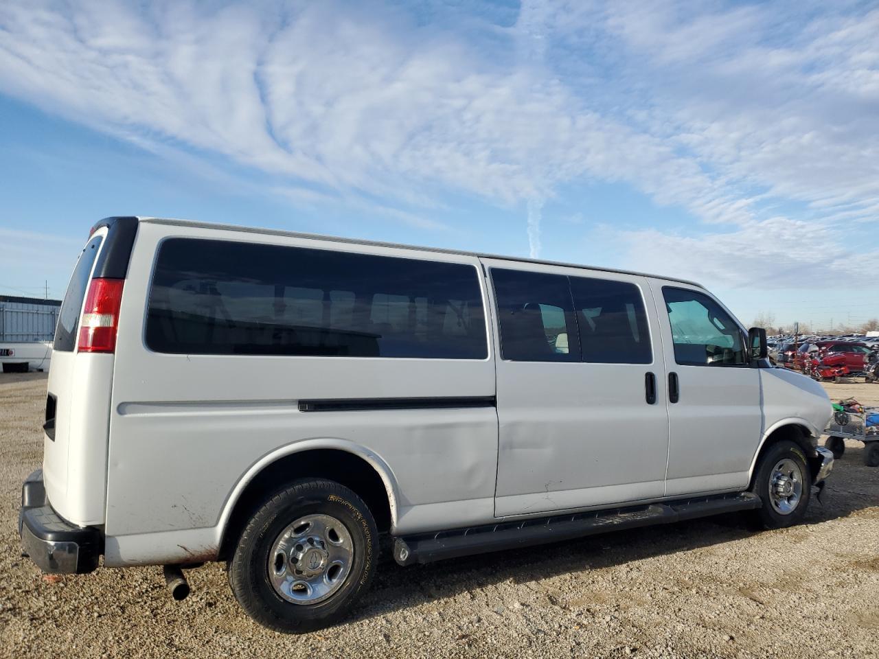 2019 Chevrolet Express G3500 Lt - Фото 3