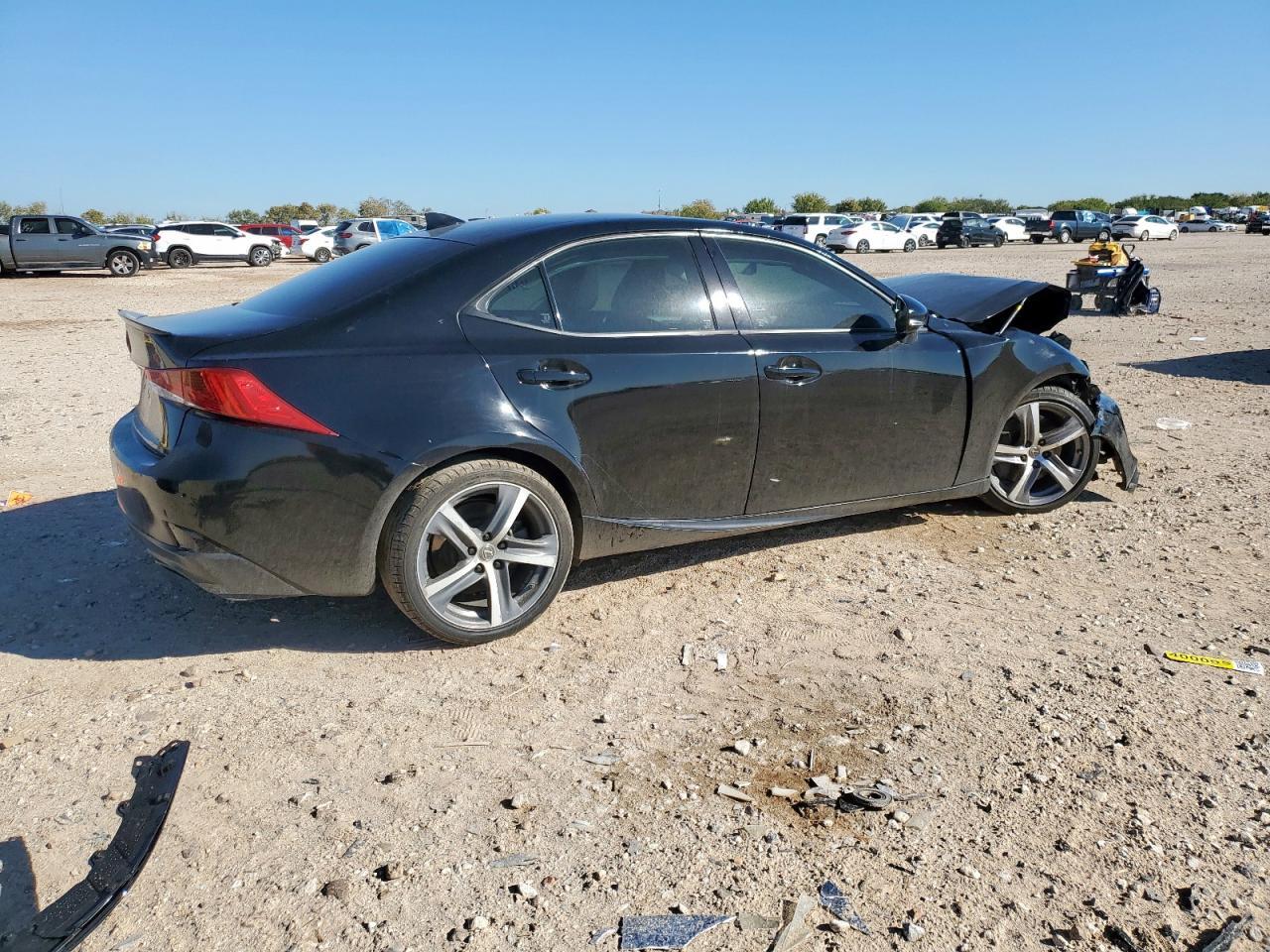 2017 Lexus Is 200T - Фото 3