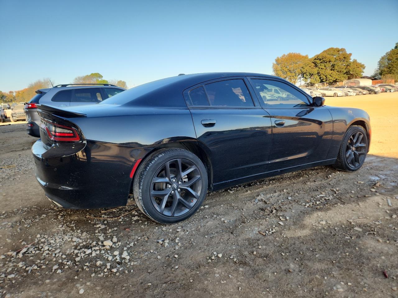 2022 Dodge Charger Sxt - Фото 3