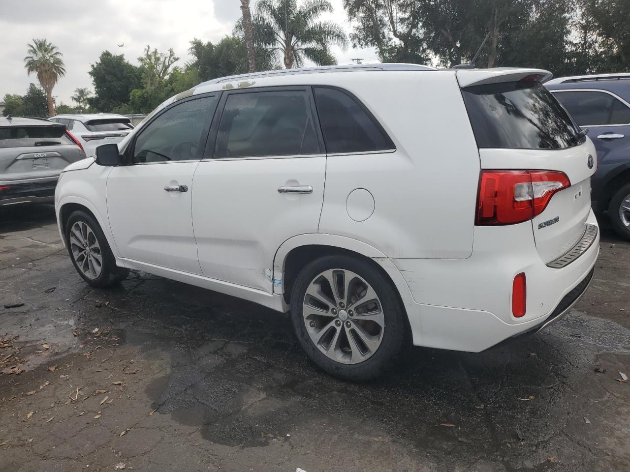 2015 Kia Sorento Sx - Image 2