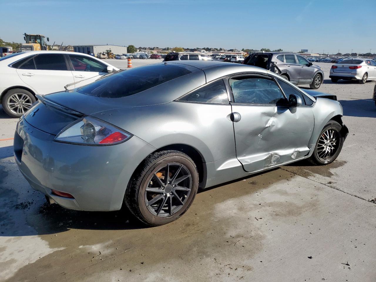2007 Mitsubishi Eclipse Gs - Фото 3