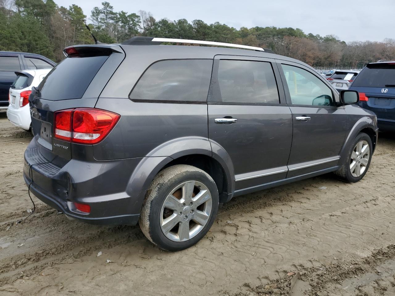 2014 Dodge Journey - Фото 3